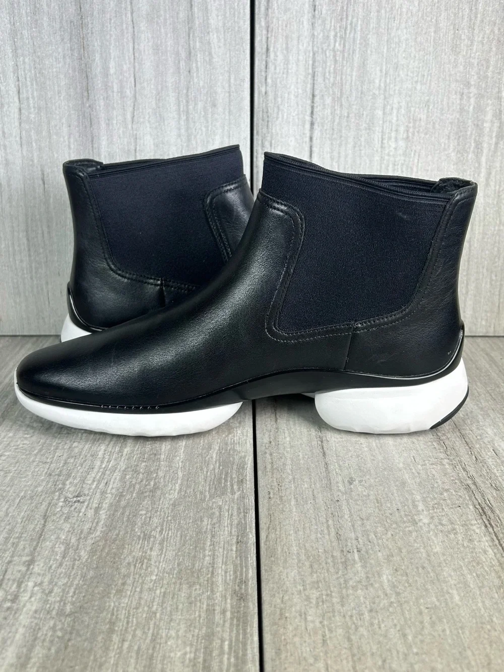Cole Haan 3.ZeroGrand Chelsea Sneaker Boot Black Leather Slip-On Womens Size 8 B
